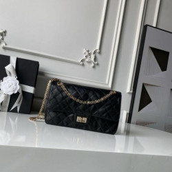 Borsa Chanel Reissue 2.55 26S pelle rugosa/gonfia Double Flap A37586 nera