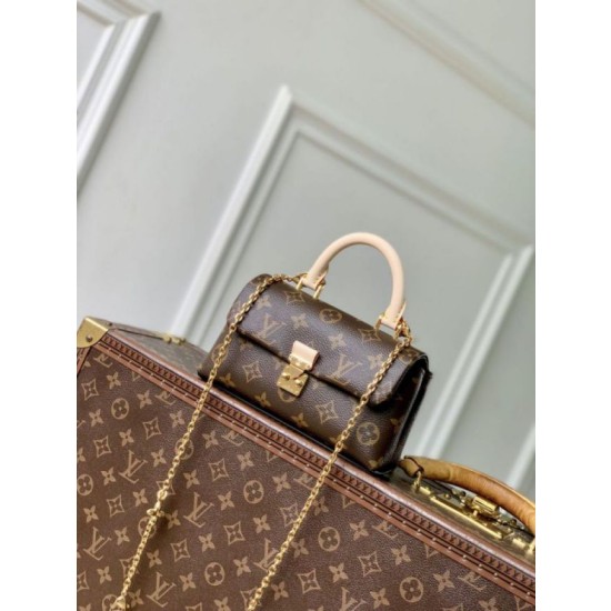 Borse Replica LV Nano Madeleine M28426