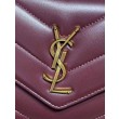 Borsa piccola YSL Saint Laurent Loulou trapuntata Borgogna