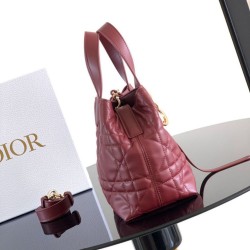 Replica di lusso Borsa Tote verticale piccolo Dior Toujours Rosso Imitazioni Cloni Borsa Tote verticale piccolo Dior Toujours Rosso firmate