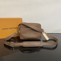 Cloni Borsa Replica 1:1 a tracolla da uomo Louis Vuitton Nil M27999 Marrone firmate