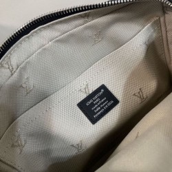 Borsa a tracolla da uomo Louis Vuitton Nil M27999 Nero