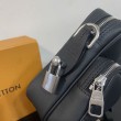 Borsa a tracolla da uomo Louis Vuitton Nil M27999 Nero