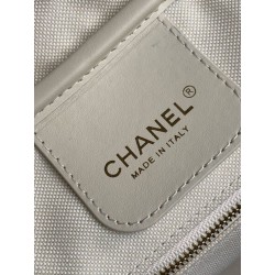Borsa Chanel 26S Maxi Bowling AS6211 scamosciata di vitello beige scuro