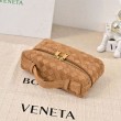 Borse Beauty case Bottega Veneta trucco scamosciata Marrone