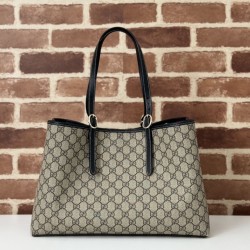 Cloni Borsa tote grande Gucci 815213 emblema GG e manici superiori Nero Imitazioni firmate