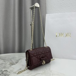 Replica di lusso Borse Dior My Tender Dior Top Handle Mini Chain Bag Borgogna Imitazioni Cloni Borse Dior My Tender Dior Top Handle Mini Chain Bag Borgogna firmate