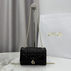Borse Replica Dior My Tender Dior Top Handle Mini Chain Bag nera
