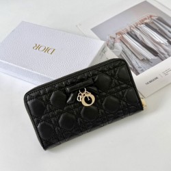 Cloni Pari all'originale replica Portafoglio Dior My Dior con farfalle Nero firmate