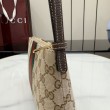Borsa Replica 1:1 a tracolla piccola Gucci 867130 Horsebit Web Tela GG marrone
