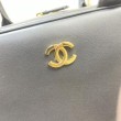 Borsa da bowling grande Chanel AS6211 nera e oro