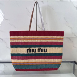 Borsa tote a righe rafia Miu Miu 5BG228 lavorata all'uncinetto