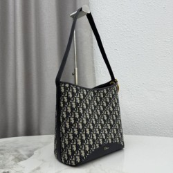 Borsa a secchiello medio Dior Médaillon M1532 Dior Oblique blu Borsa a secchiello medio Dior Médaillon M1532 Dior Oblique blu