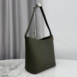Replica di lusso Borsa a secchiello medio Dior Médaillon M1532 Verde scuro Imitazioni Cloni Borsa a secchiello medio Dior Médaillon M1532 Verde scuro firmate
