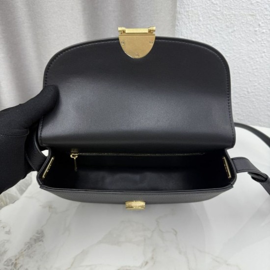 Cloni Borsa a tracolla Dior Médaillon M3920 nera firmate