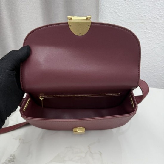 Replica di lusso Borsa a tracolla Dior Médaillon 23cm M3920 Borgogna Imitazioni Cloni Borsa a tracolla Dior Médaillon 23cm M3920 Borgogna firmate