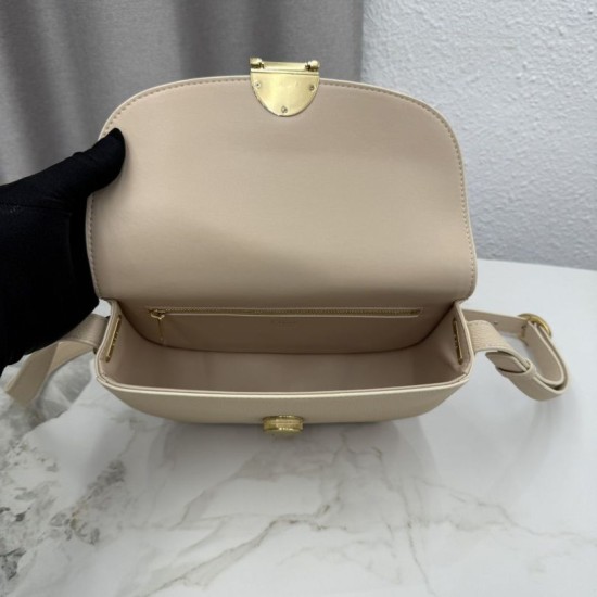 Replica di lusso Borse Firmate a tracolla Dior Médaillon 23cm M3920 albicocca Imitazioni Cloni Borse Firmate Replica a tracolla Dior Médaillon 23cm M3920 albicocca firmate