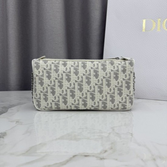 Replica di lusso Pochette Dior Oblique Bow Chain S2504 beige/grigio Imitazioni Cloni Pochette Dior Oblique Bow Chain S2504 beige/grigio firmate