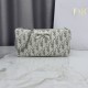 Replica di lusso Pochette Dior Oblique Bow Chain S2504 beige/grigio Imitazioni Cloni Pochette Dior Oblique Bow Chain S2504 beige/grigio firmate