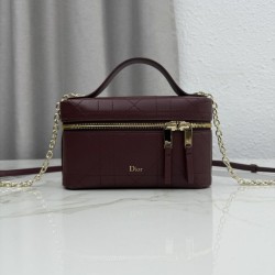 Cloni Borsa a mano Dior Trianon Soft Vanity Mini Chain S4613 Borgogna firmate