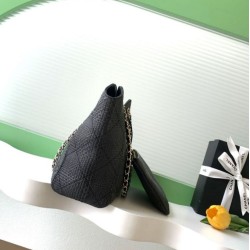 Cloni Borsa shopping Chanel 2026 rafia intrecciata AS6090 albicocca firmate