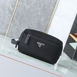 Cloni Pochette da viaggio Prada nylon/pelle saffiano nera firmate