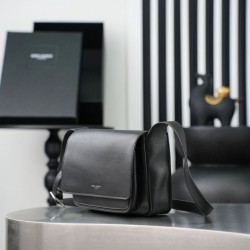 Replica di lusso Borse Imitazioni a tracolla piccola YSL Saint Laurent Niki Besace Nero Imitazioni Cloni Borse Imitazioni a tracolla piccola YSL Saint Laurent Niki Besace Nero firmate