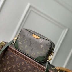 Cloni Mini borsa Louis Vuitton Trocadéro uomo M26937 firmate