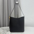 Borsa Replica 1:1 a secchiello medio Dior Médaillon M1532 Nero
