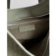 Bora Pari all'originale replica hobo da uomo di Bottega Veneta Veneto