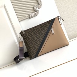 Replica perfette Borsa a tracolla Fendi con logo diagonale FF