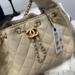Borsa a secchiello Chanel Hobo con coulisse AS5293 Beige