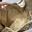 Borsa a secchiello Chanel Hobo con coulisse AS5293 Beige
