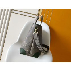 Borse Replica tote Louis Vuitton Uptown M29269 verde con 163 fiches