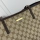 Sito Replica Borsa tote Gucci 874745 GG in tela marrone Imitazioni Replica perfette Borsa tote Gucci 874745 GG in tela marrone