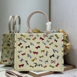 Replica perfette Borsa shopping Dior Book Tote con fiocco e tracolla