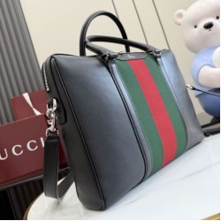 Sito Replica Borsa da lavoro media Gucci A0007X Mega Web Trademark nera Imitazioni Replica perfette Borsa da lavoro media Gucci A0007X Mega Web Trademark nera