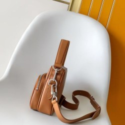Sito Replica Borsa a tracolla Dynamic 163 Louis Vuitton Nil M29273 Marrone Imitazioni Replica perfette Borsa a tracolla Dynamic 163 Louis Vuitton Nil M29273 Marrone