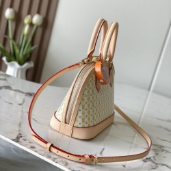 Sito Replica Bora Pari all'originale replica Louis Vuitton Stamp Alma BB M28672 163c01 chip Imitazioni Replica perfette Bora Pari all'originale replica Louis Vuitton Stamp Alma BB M28672 163c01 chip