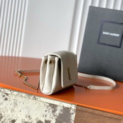 Sito Replica Borse Alta Qualità a tracolla mini Nolita YSL Saint Laurent Beige Imitazioni Replica perfette Borse Alta Qualità a tracolla mini Nolita YSL Saint Laurent Beige