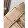 Bora Pari all'originale replica LV Stamp Alma BB M28672 163c01 chip