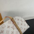 Borsa LV Stamp Squire East-West M2A457