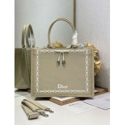 Borsa a mano Dior Piccolo/Medio/Grande Book Tote con nastro albicocca