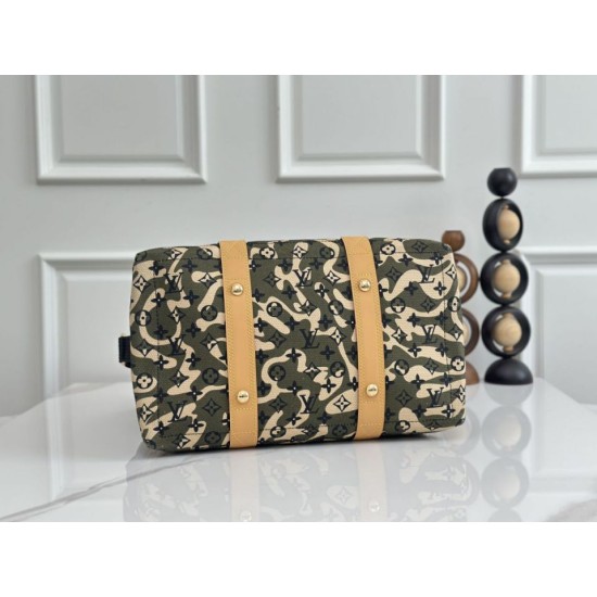 Sito Replica Borsa shopping Louis Vuitton con stampa mimetica M95783 Imitazioni Replica perfette Borsa shopping Louis Vuitton con stampa mimetica M95783