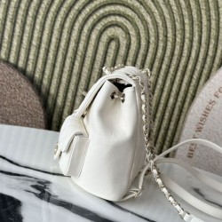 Sito Replica Zaino Chanel 23P Duma AS3860 Bianco Imitazioni Replica perfette Zaino Chanel 23P Duma AS3860 Bianco