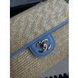 Borsa a tracolla classica Chanel 26C AS6017 rafia blu Borsa a tracolla classica Chanel 26C AS6017 rafia blu
