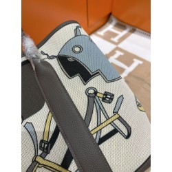 Replica Perfetta Hermes Garden Party Edizione limitata con design Garden Graffiti 30/36