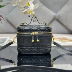 Replica perfette Beauty case DiorTravel S5488 nero