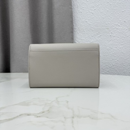Replica perfette Pochette Dior Médaillon con tracolla Grigia