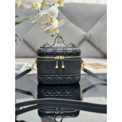Beauty case DiorTravel S5488 nero